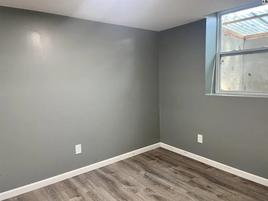 323 W 11th Avenue Hutchinson KS 67501