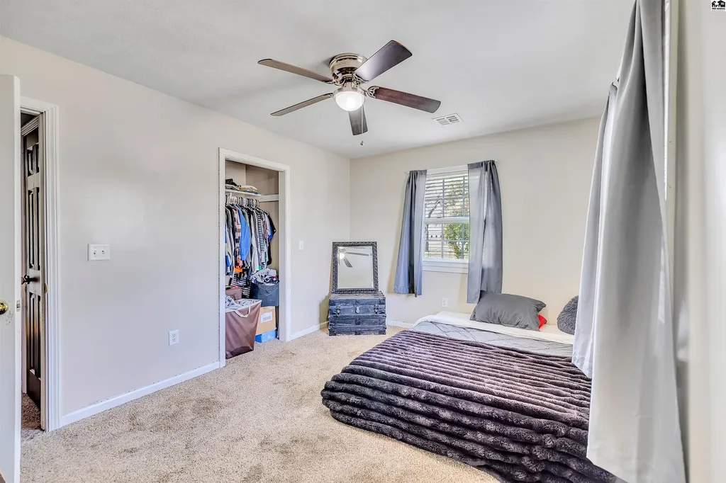 201 E 3rd South Hutchinson KS 67505