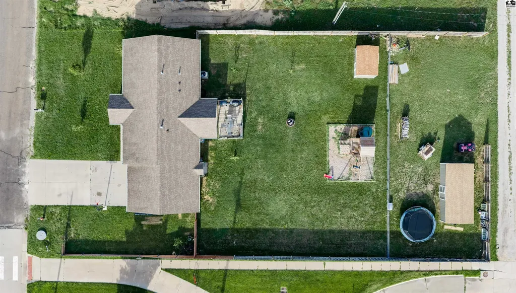 201 E 3rd South Hutchinson KS 67505