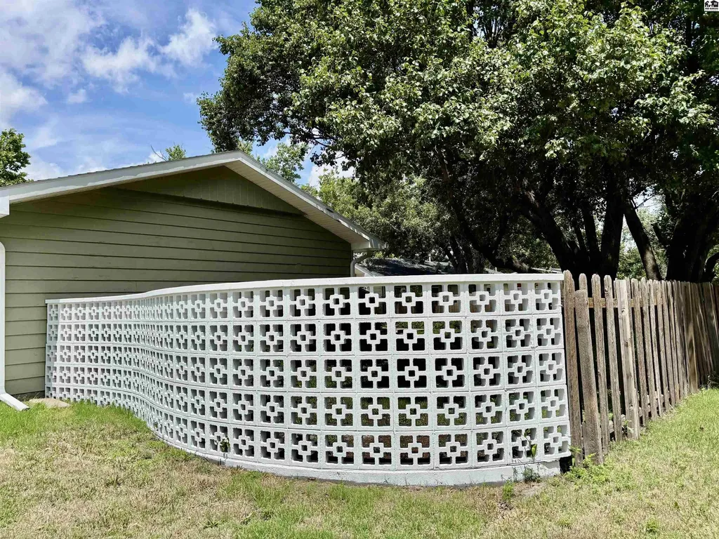 700 N Hartup Street Mcpherson KS 67460