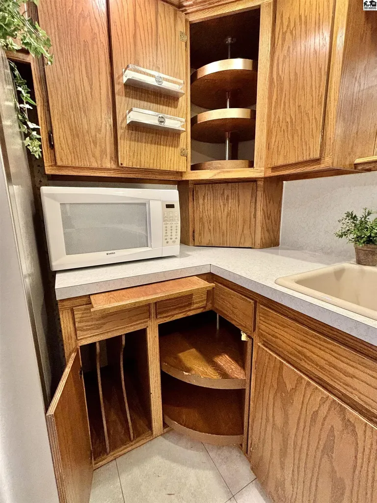 1235 Frontier Road Mcpherson KS 67460