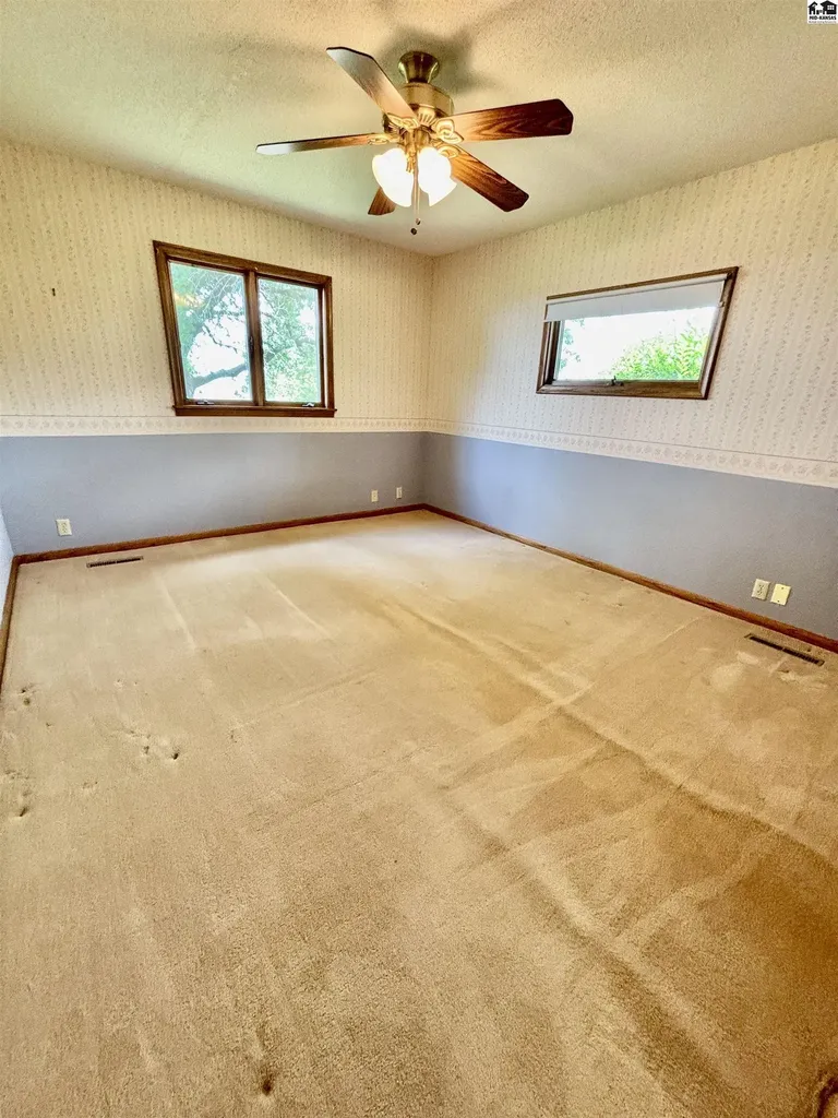 1235 Frontier Road Mcpherson KS 67460