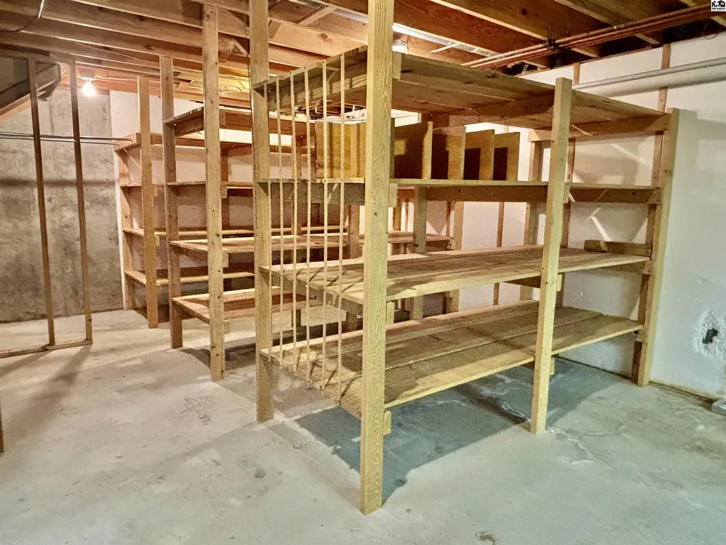1235 Frontier Road Mcpherson KS 67460