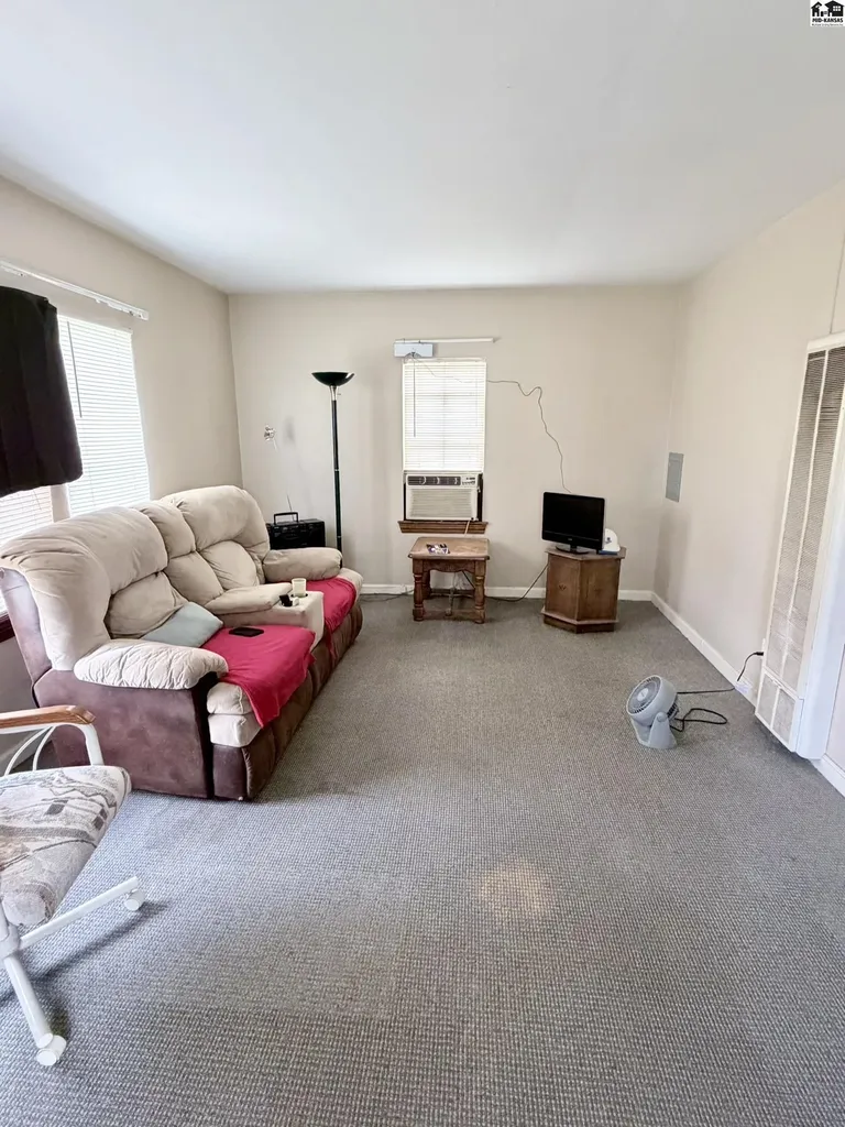 1102-1104 S Ash Street Mcpherson KS 67460