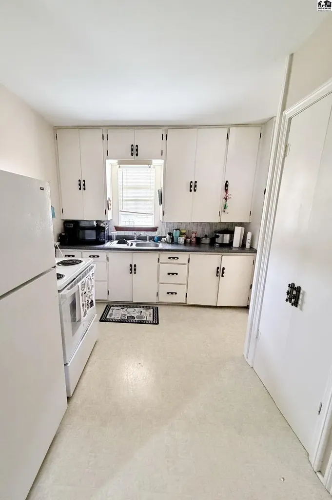 1102-1104 S Ash Street Mcpherson KS 67460