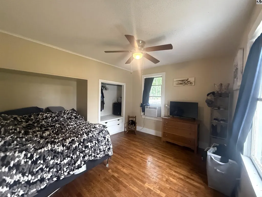 603 E 1st Street Mcpherson KS 67502