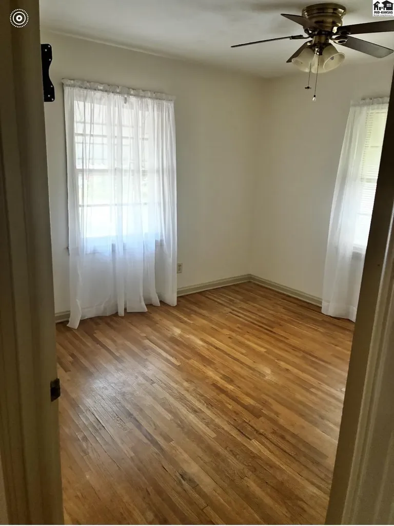 1325 E 8th Avenue Hutchinson KS 67501