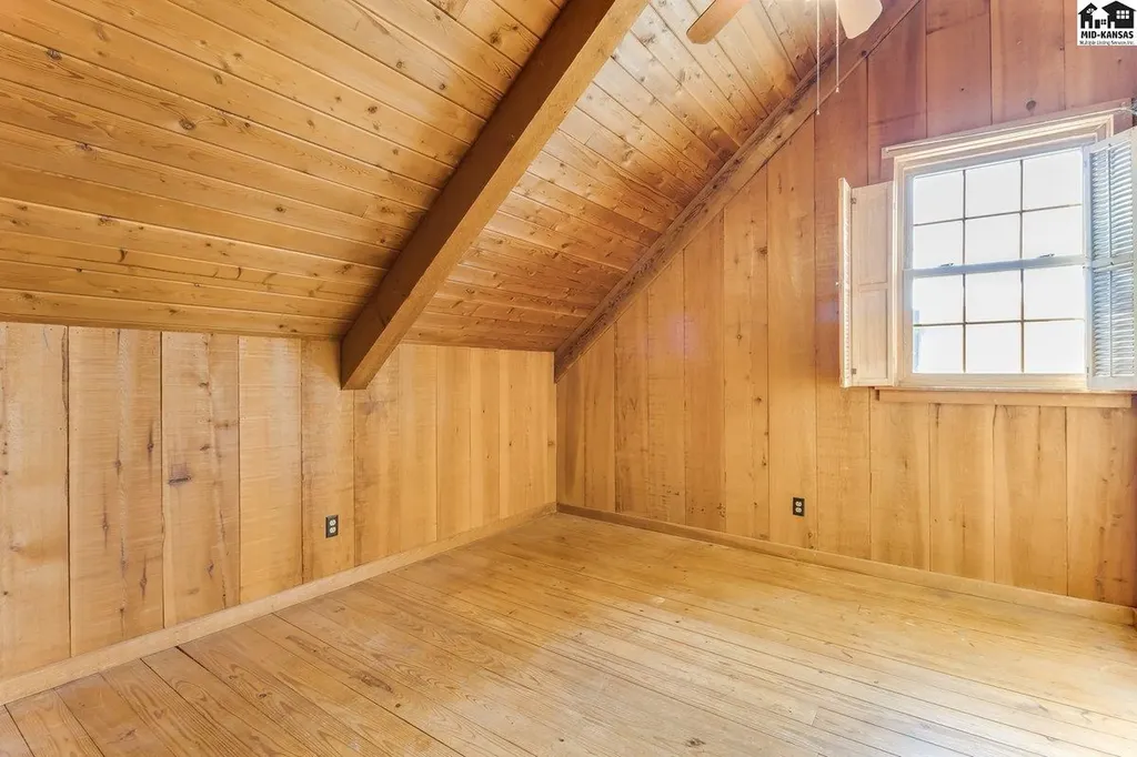 6 Windemere Court Hutchinson KS 67502-0000