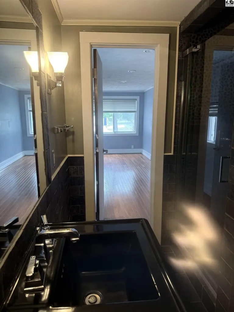 519 E Eliazabeth Street Mcpherson KS 67460