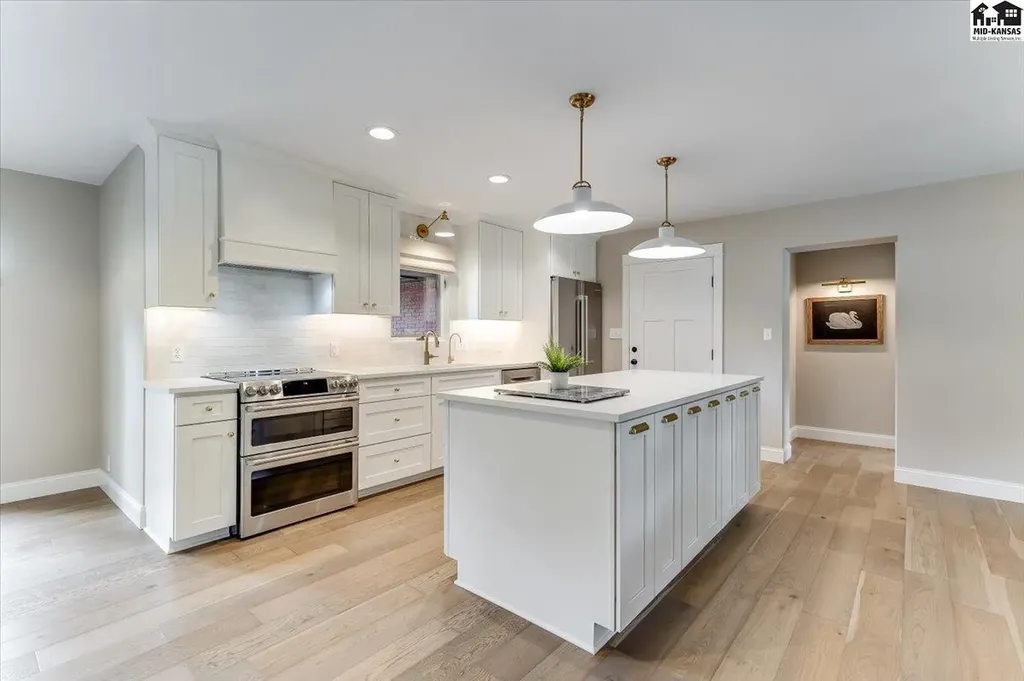 5 Tanglewood Lane Hutchinson KS 67502