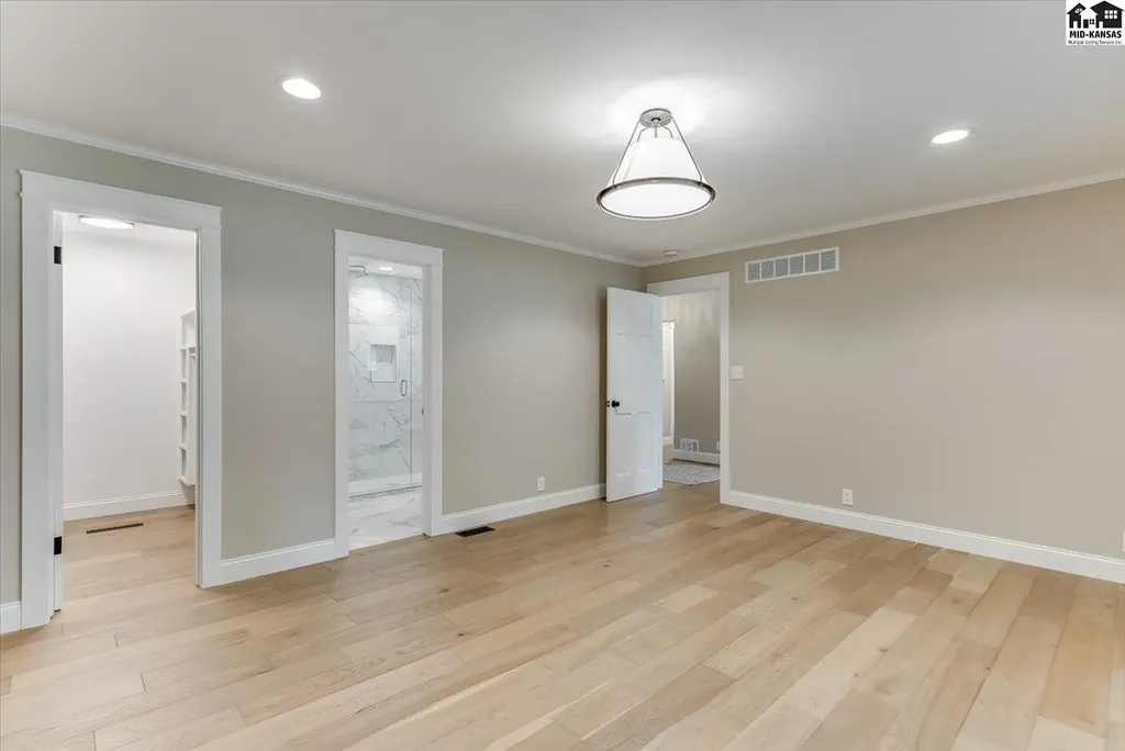 5 Tanglewood Lane Hutchinson KS 67502
