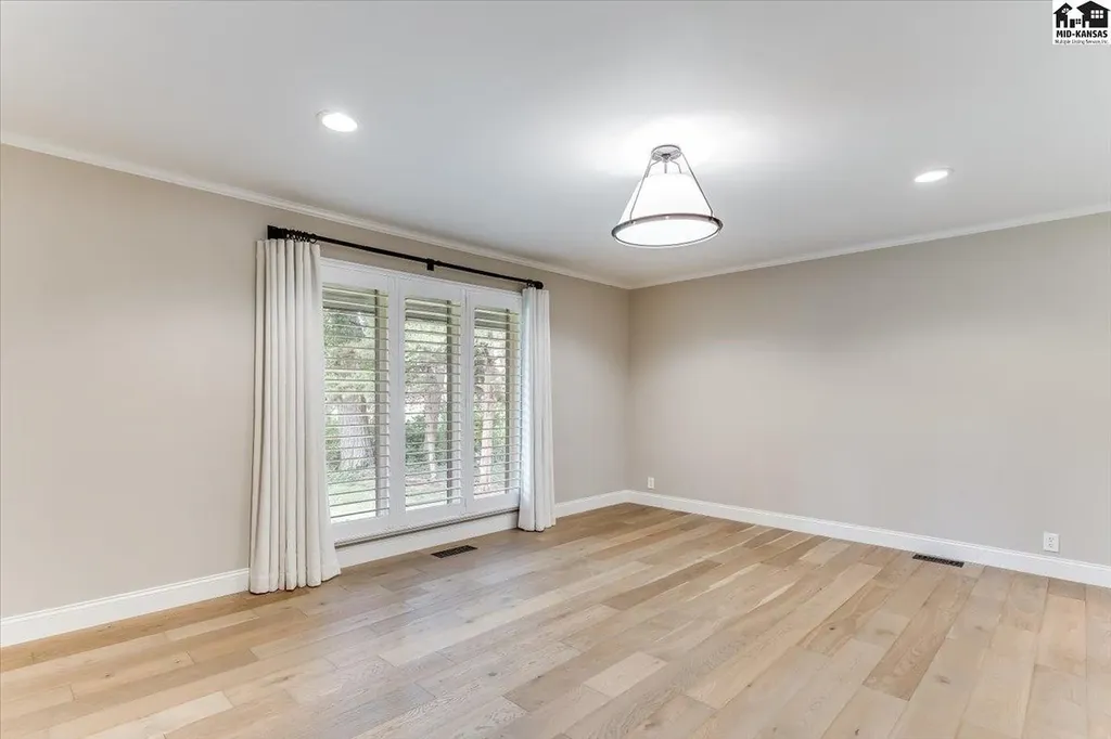 5 Tanglewood Lane Hutchinson KS 67502