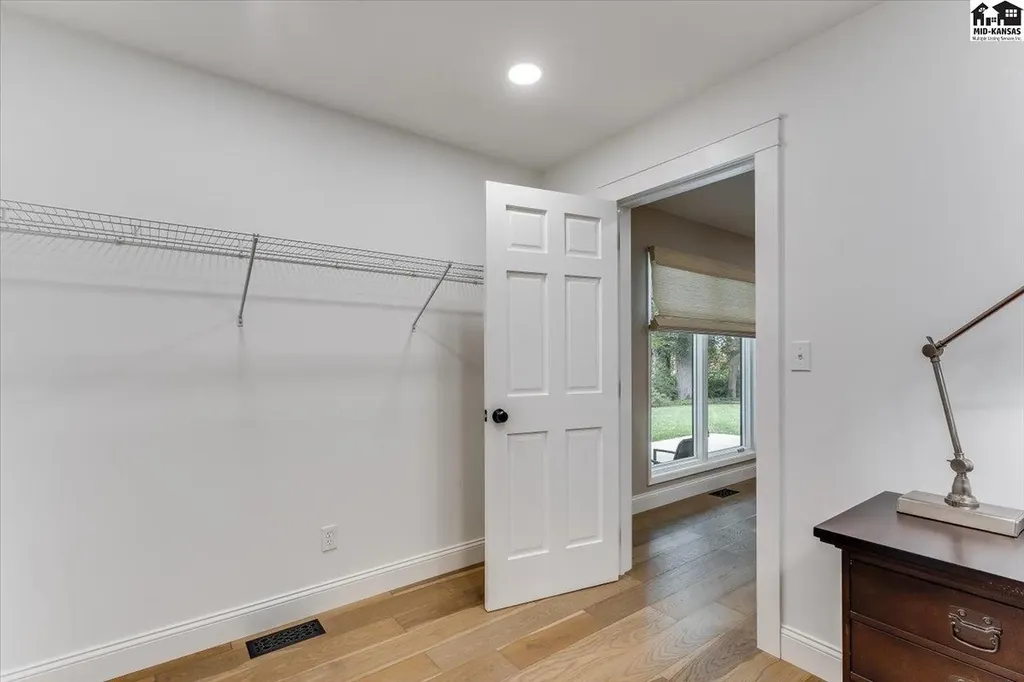 5 Tanglewood Lane Hutchinson KS 67502