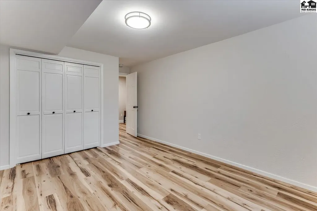 5 Tanglewood Lane Hutchinson KS 67502