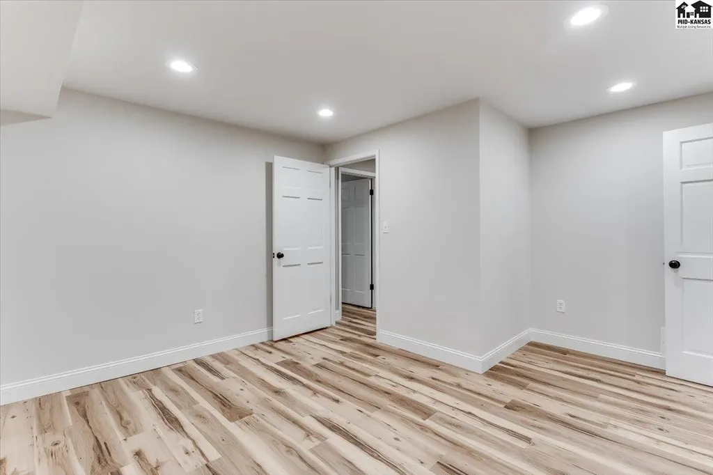 5 Tanglewood Lane Hutchinson KS 67502