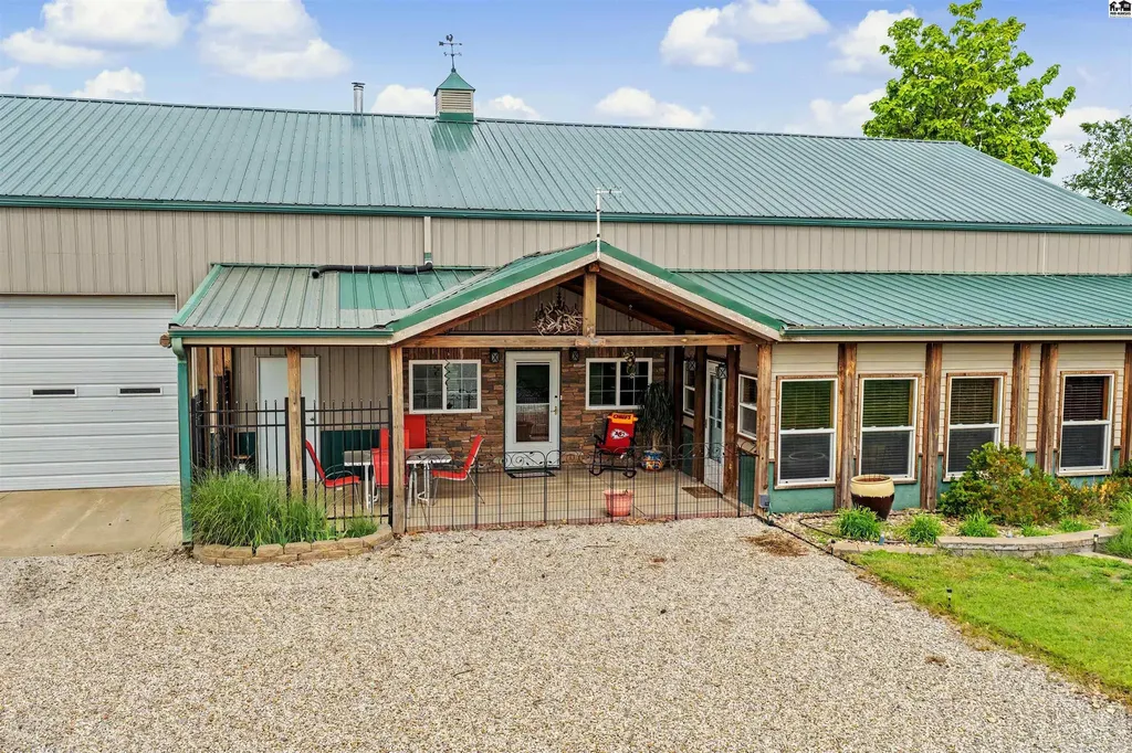 31 Campbell Road Marquette KS 67464