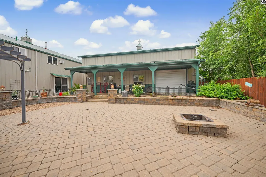31 Campbell Road Marquette KS 67464