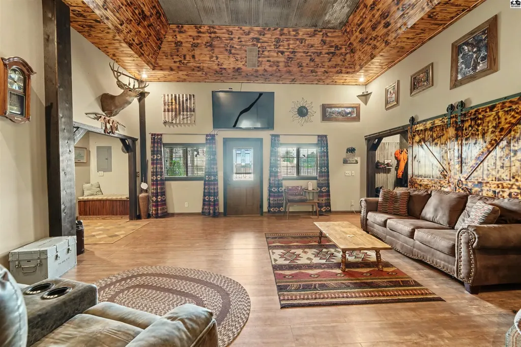 31 Campbell Road Marquette KS 67464