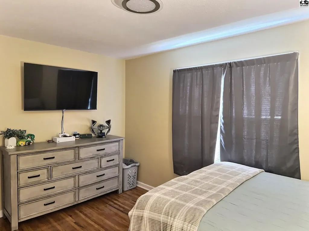 616 W 19th Avenue Hutchinson KS 67502