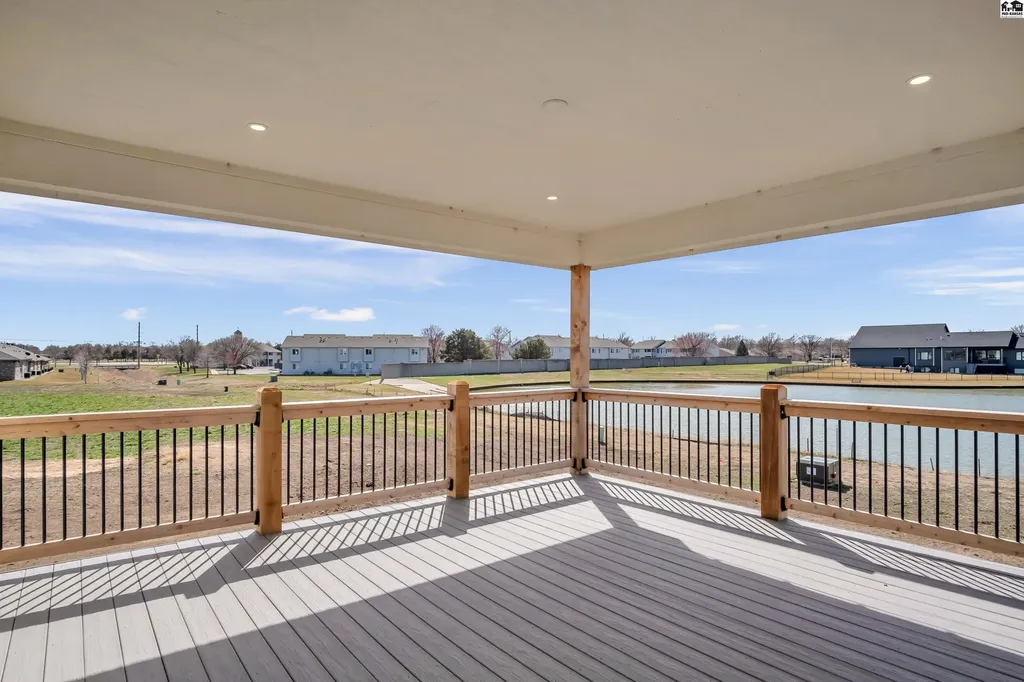 1651 Sonora Drive Mcpherson KS 67460