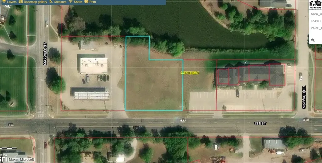 1207 E 1st Street Mcpherson KS 67460