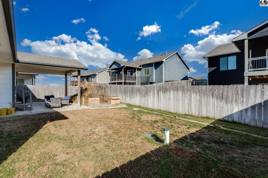 3040 N Susan Lane Mulvane KS 67110