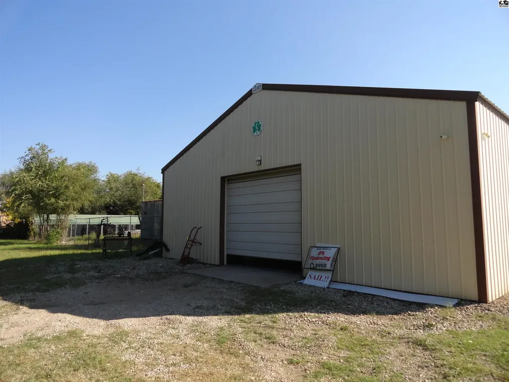 429 N Hwy 81 Bypass Mcpherson KS 67460