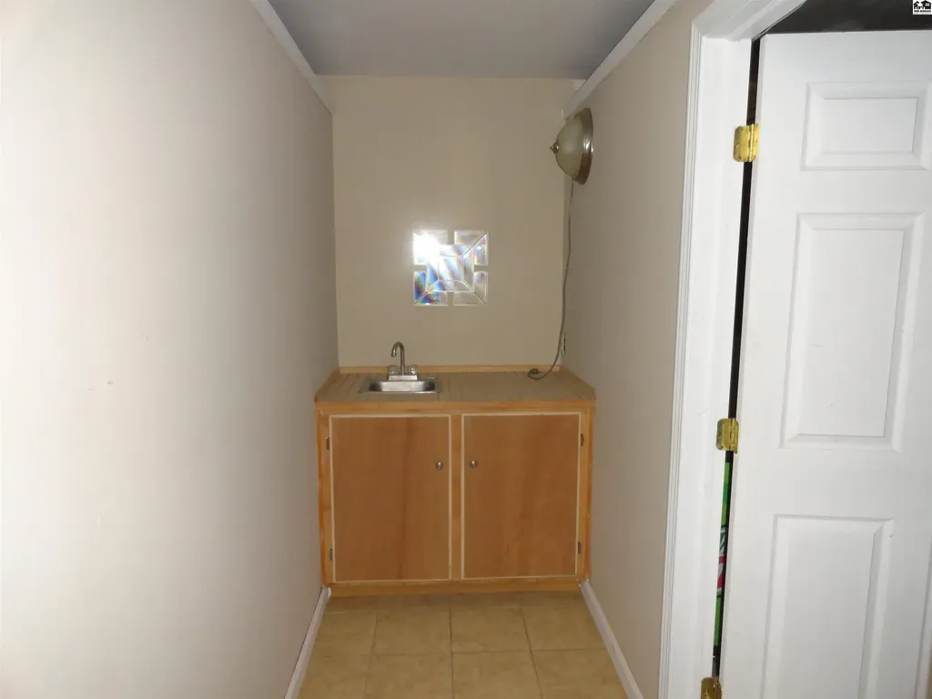 429 N Hwy 81 Bypass Mcpherson KS 67460