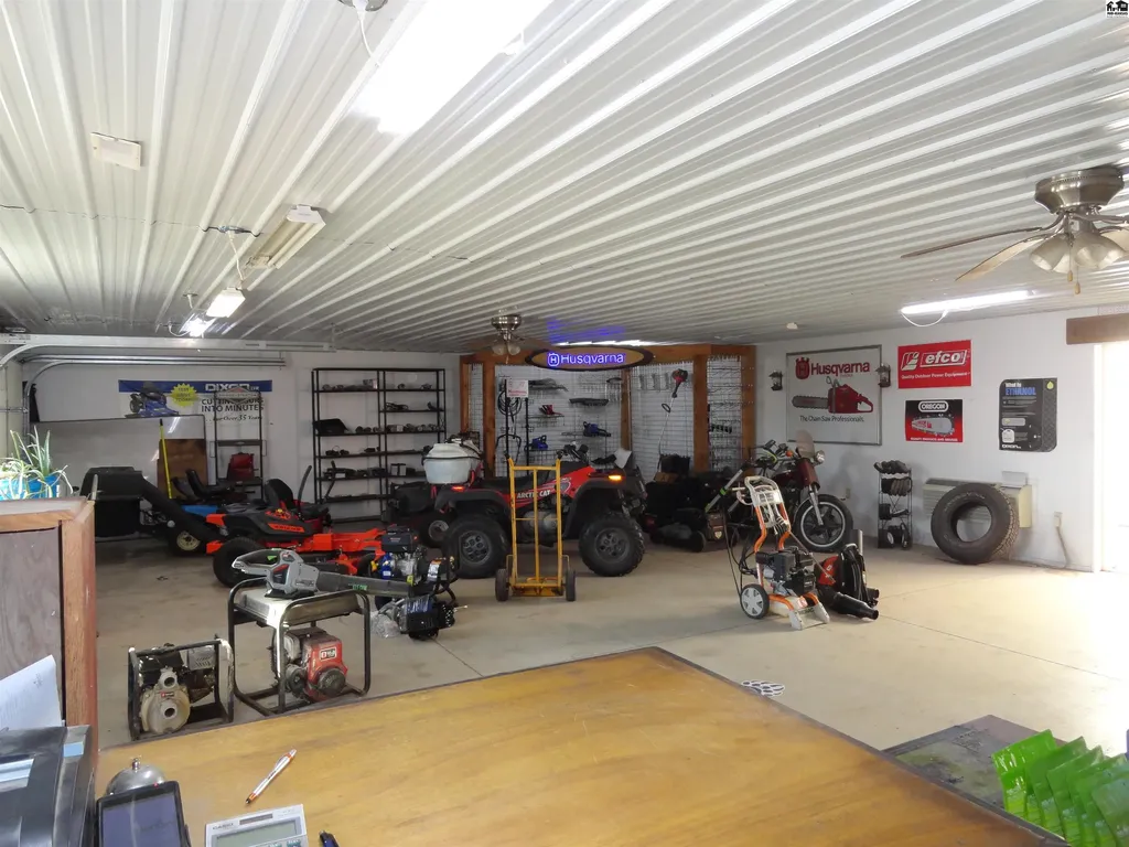 429 N Hwy 81 Bypass Mcpherson KS 67460