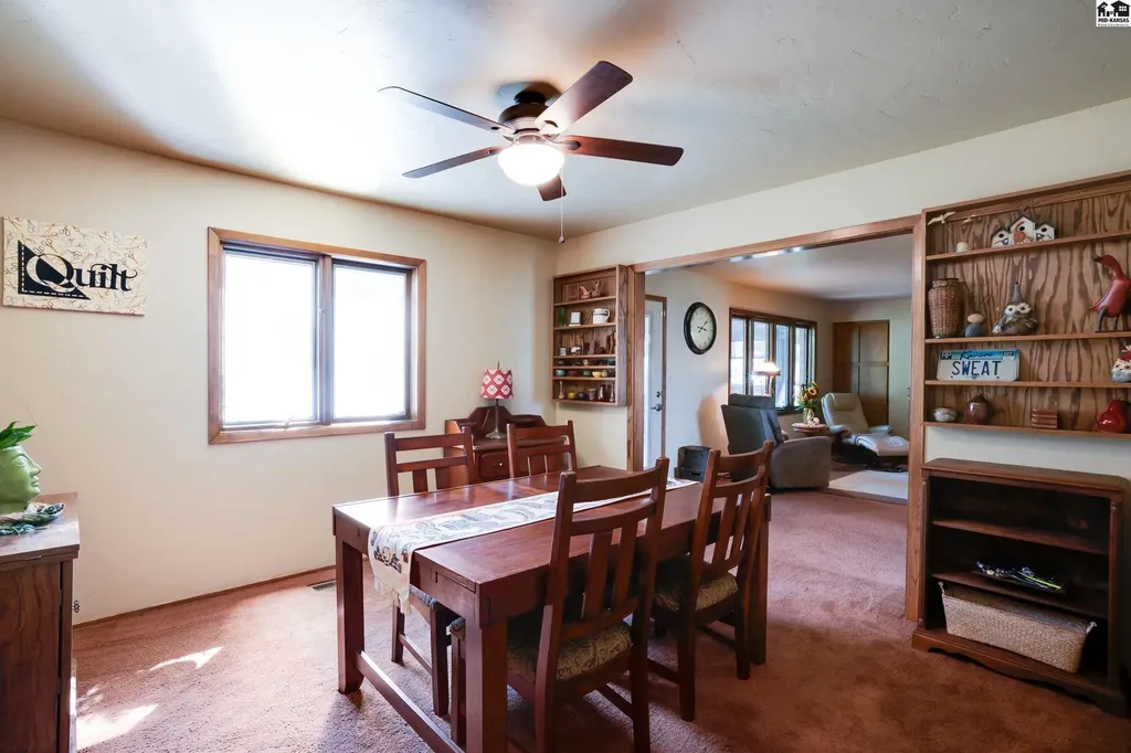 910 N Walnut Street Hutchinson KS 67501