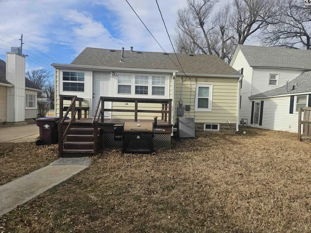 806 N Wheeler Street Mcpherson KS 67460