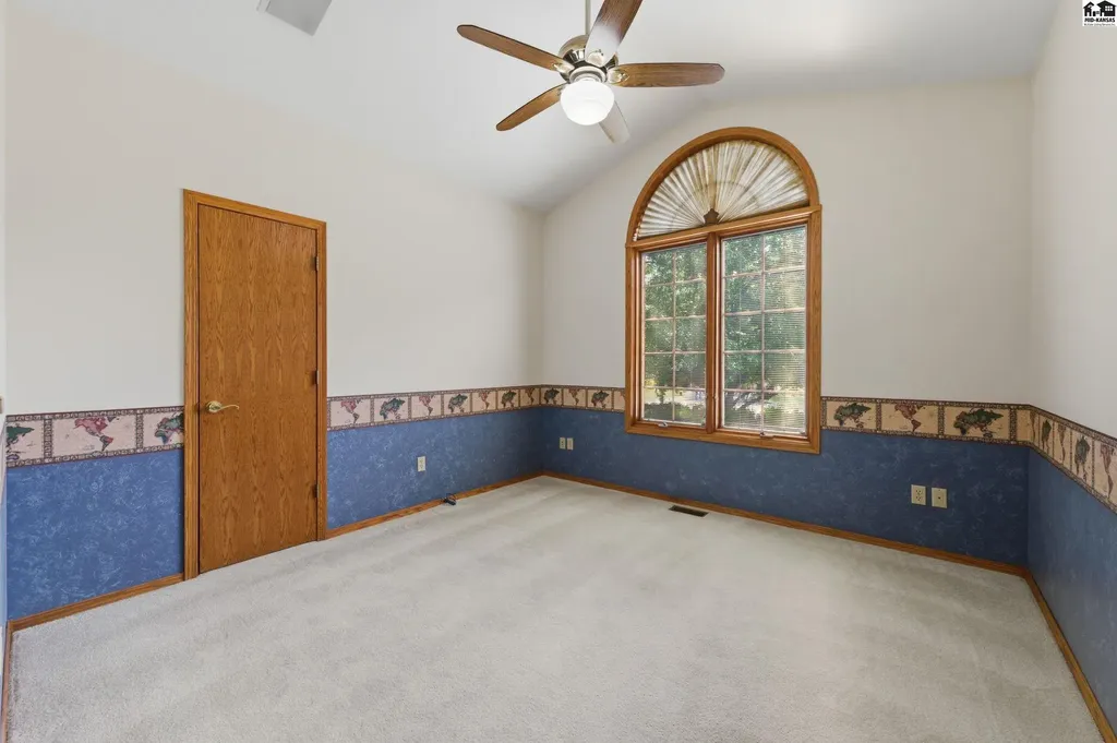 432 N Washington Street Cheney KS 67025