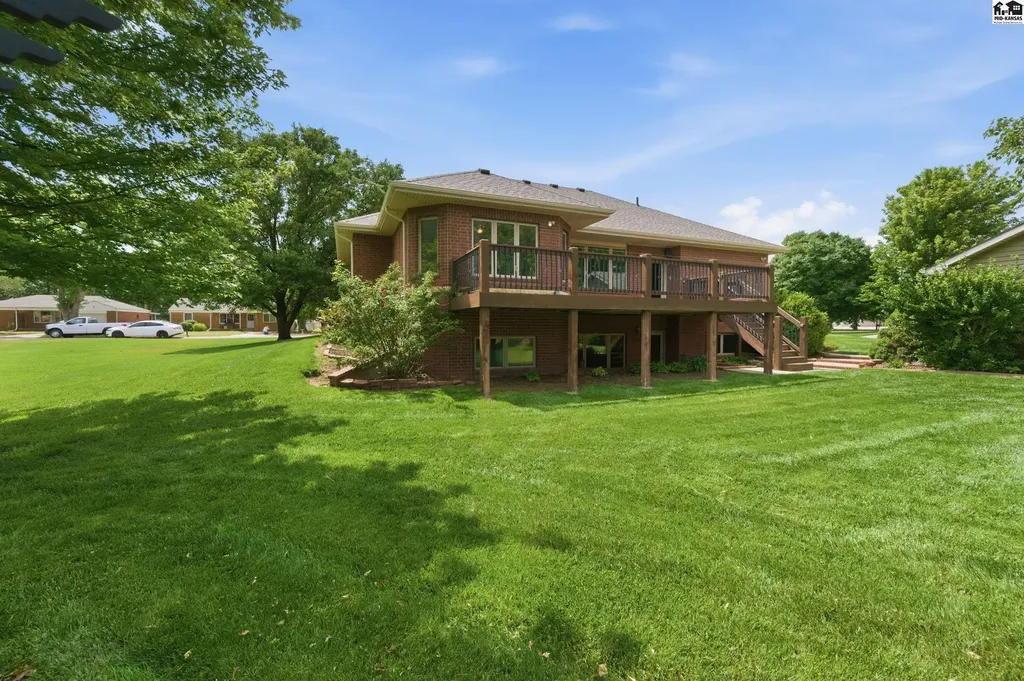 432 N Washington Street Cheney KS 67025