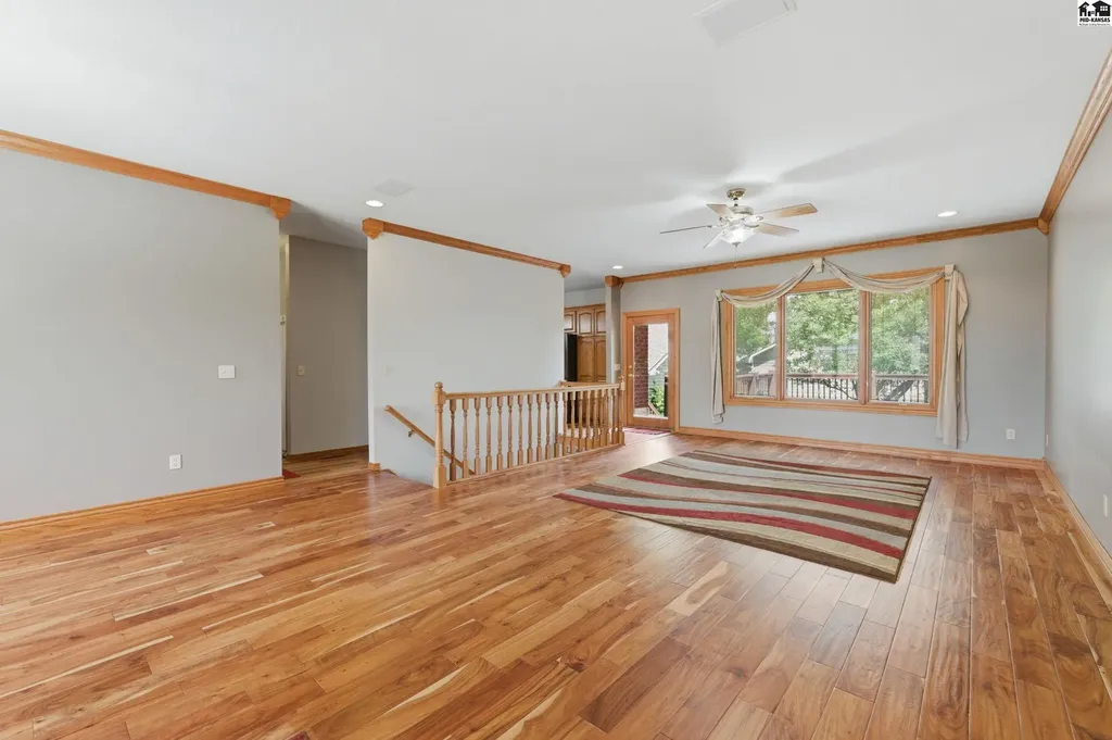 432 N Washington Street Cheney KS 67025