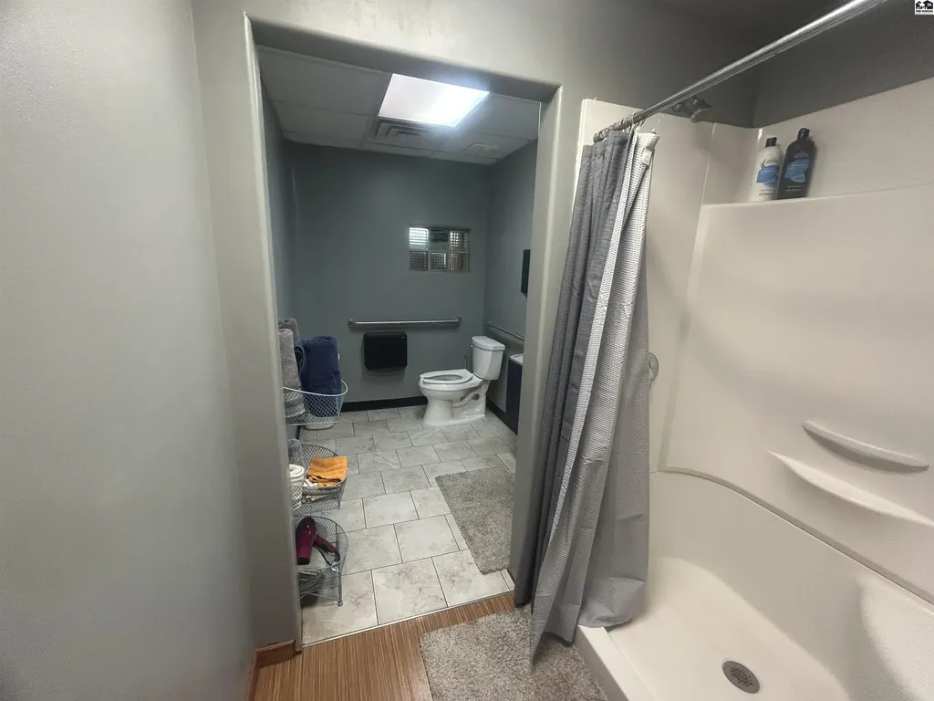 109 S Kansas Avenue Haven KS 67543