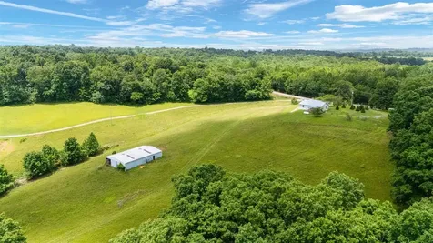 7396 Caneyville Road Morgantown KY 42261