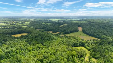 7396 Caneyville Road Morgantown KY 42261