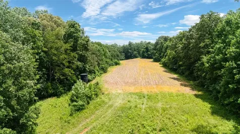 7396 Caneyville Road Morgantown KY 42261