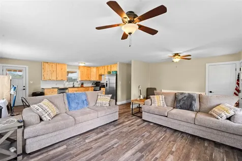 7396 Caneyville Road Morgantown KY 42261