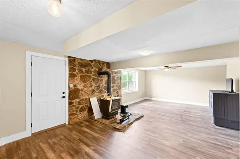 7396 Caneyville Road Morgantown KY 42261
