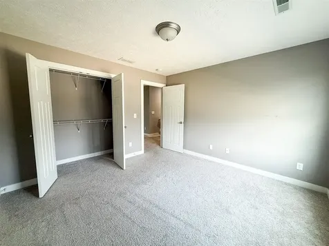 1113 Bluebell Way Bowling Green KY 42104
