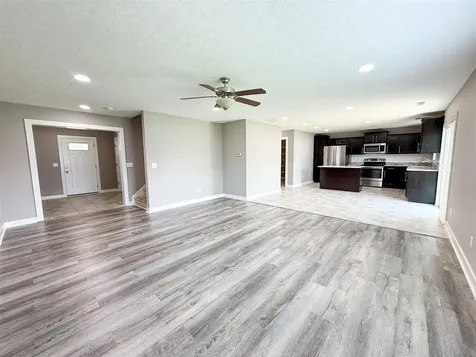 1113 Bluebell Way Bowling Green KY 42104