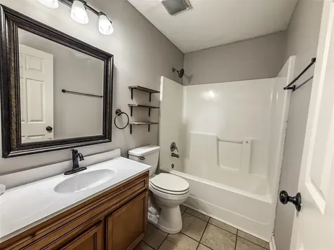 838 Cabell Drive Bowling Green KY 42104