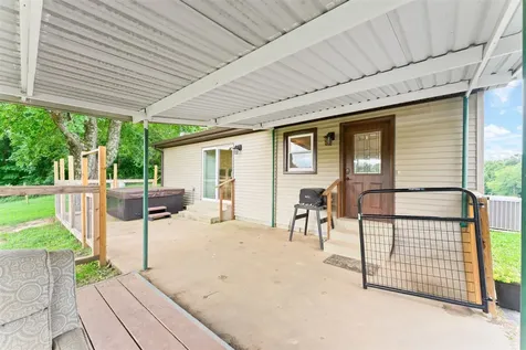 5202 Provo Road Morgantown KY 42261