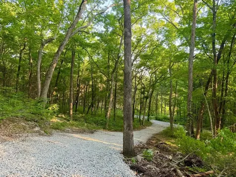 5802 Blue Level Road Bowling Green KY 42101