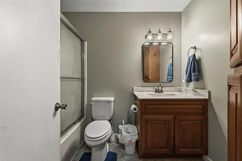 2216 Grider Pond Road Bowling Green KY 42104