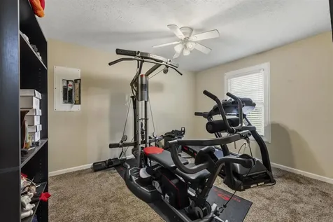 2216 Grider Pond Road Bowling Green KY 42104