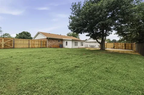 2216 Grider Pond Road Bowling Green KY 42104