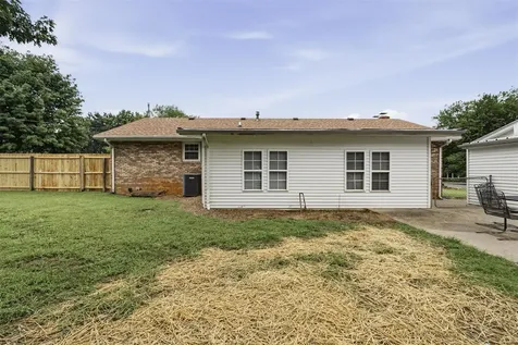 2216 Grider Pond Road Bowling Green KY 42104