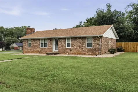2216 Grider Pond Road Bowling Green KY 42104